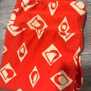 LuLaRoe OS leggings